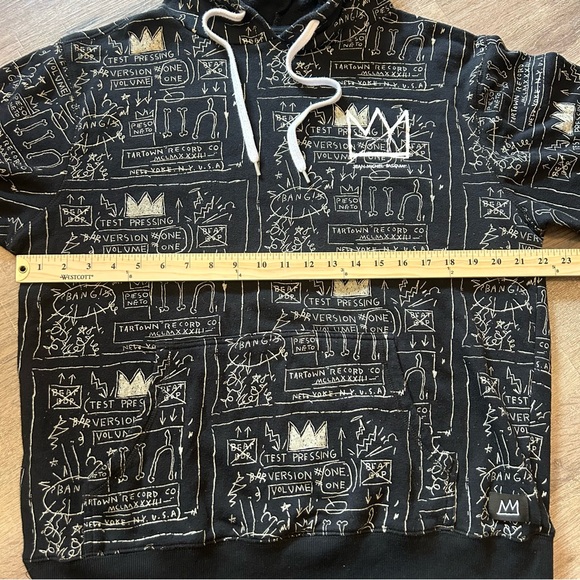 Jean-Michel Basquiat Graphic Hoodie - Picture 8 of 9